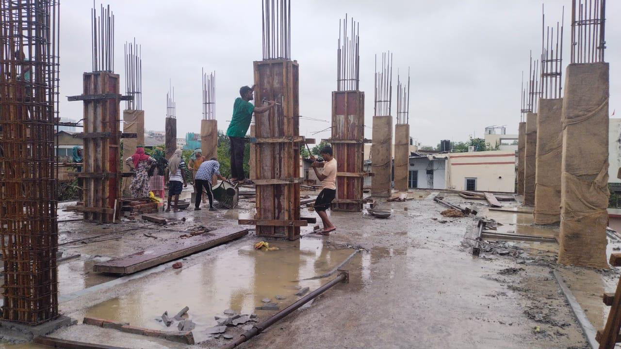 Commercial Building Noida Basement+4 Floor-25000sft 1